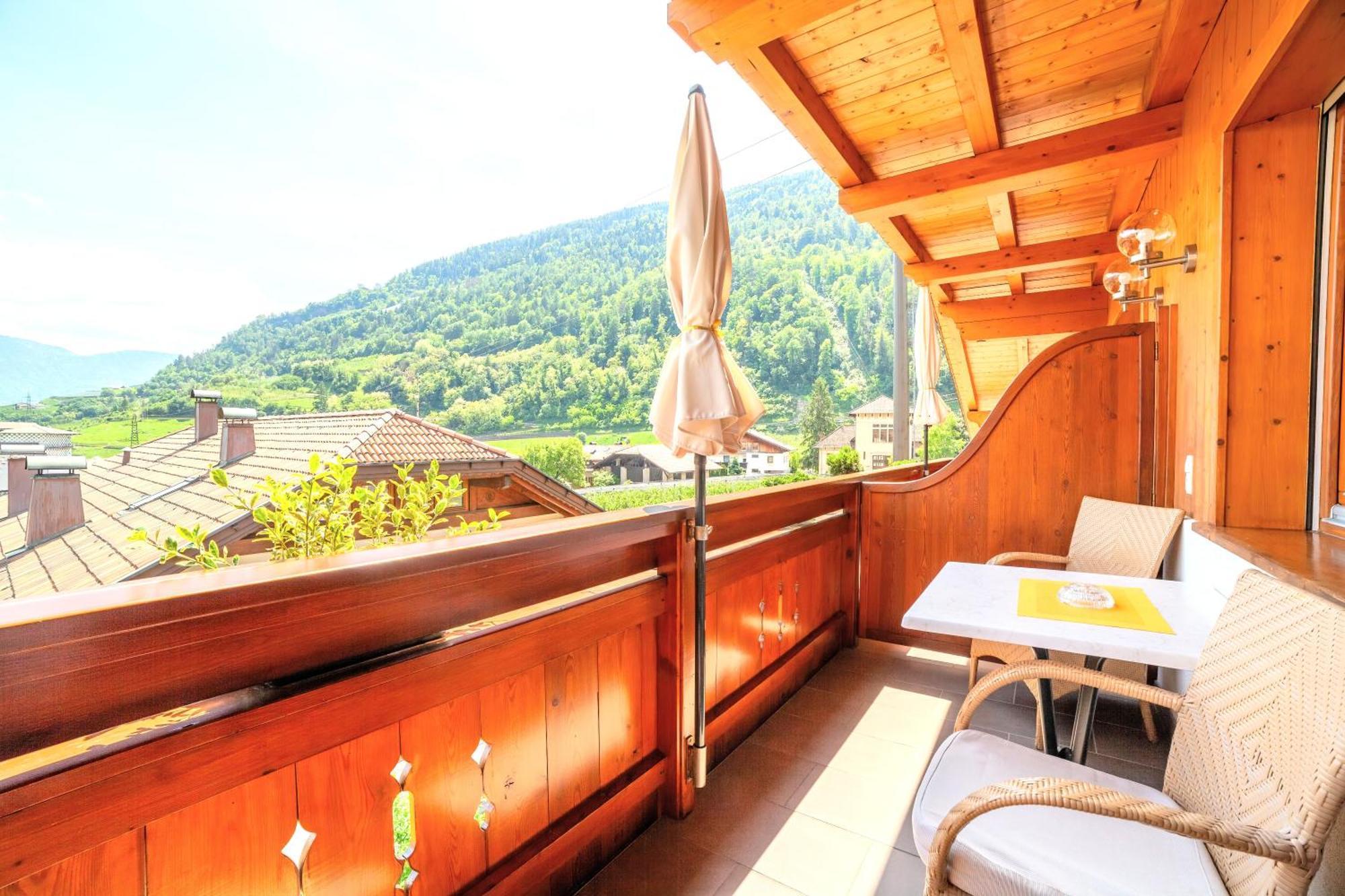 Appartementhaus Tratter Lagundo Extérieur photo